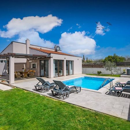 Bobo Family House With Pool Villa Vodnjan Exterior foto