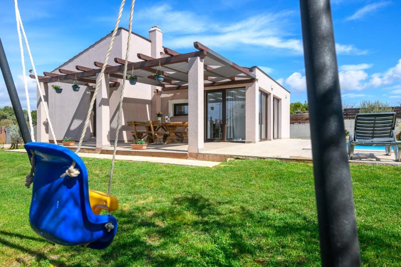 Bobo Family House With Pool Villa Vodnjan Exterior foto
